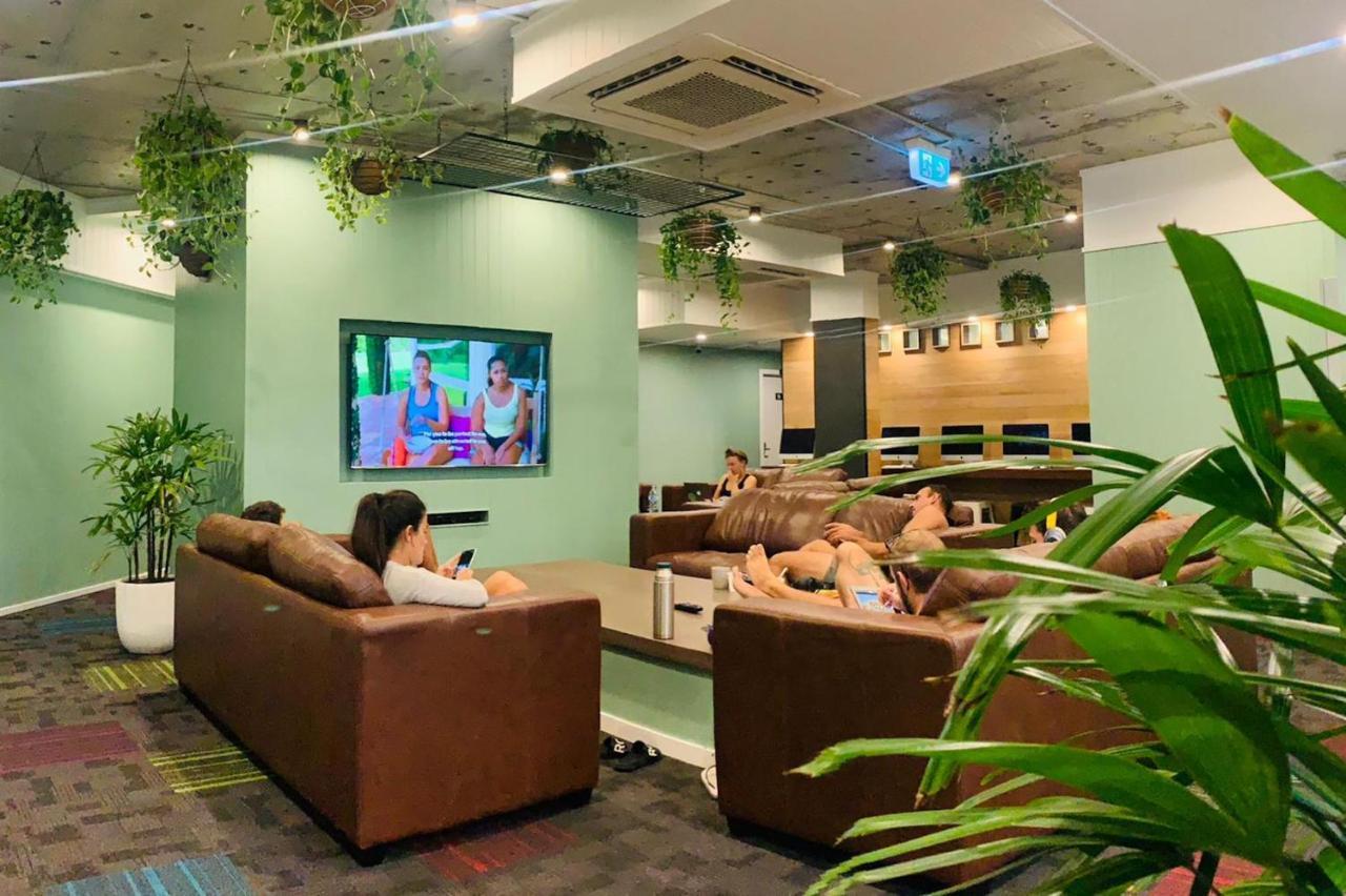 Down Under Hostels Gold Coast Exteriér fotografie